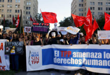 Lanzan canción contra el TPP 11 frente al Servel