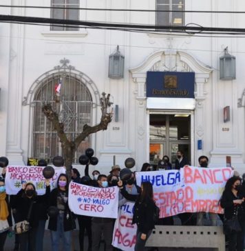 Sindicato BancoEstado Microempresas suma cuarto día de huelga