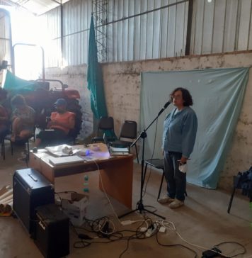 Ecologista ecuatoriana sobre proceso constituyente chileno: «Las grandes transformaciones son dolorosas para quienes han ostentado el poder por muchos años»